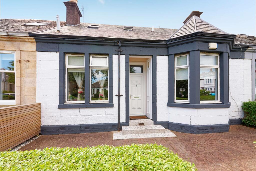 3 bedroom terraced house for sale in 22 Ruskin Square,