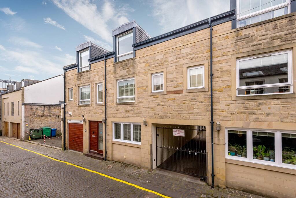 Main image of property: 14 Dublin Street Lane South, New Town, Edinburgh, EH1 3PX