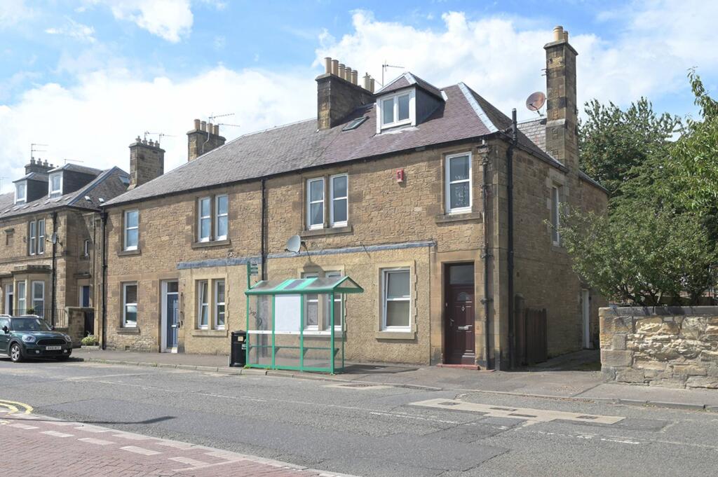 Main image of property: 52 Bonnyrigg Road, Eskbank, Dalkeith, EH22 3HE