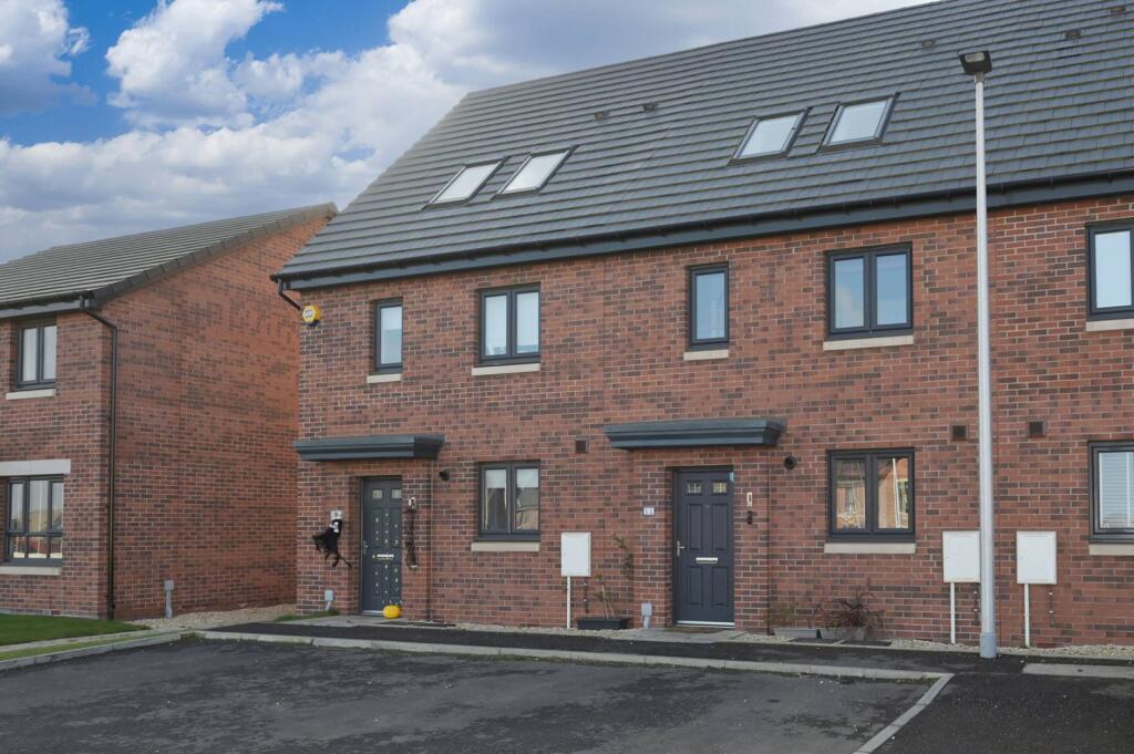 Main image of property: 11 Brocken Brigg Parkway, Gilmerton, Edinburgh, EH17 8NU