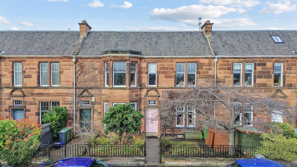 Main image of property: 286 Ferry Road, Trinity, Edinburgh, EH5 3NP