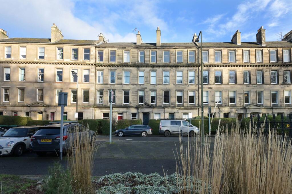 Main image of property: 2F2, 30 Hillside Crescent, Hillside, Edinburgh, EH7 5EF