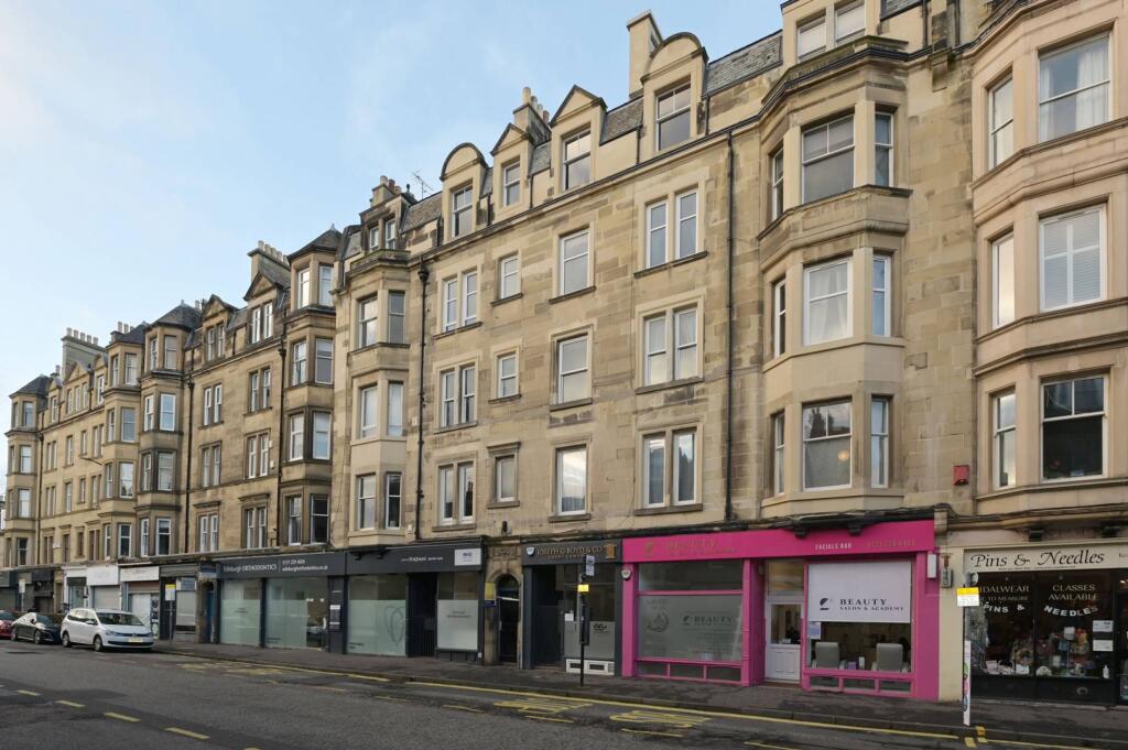 Main image of property: 3f2, 36 Lochrin Buildings, Tollcross, Edinburgh, EH3 9ND
