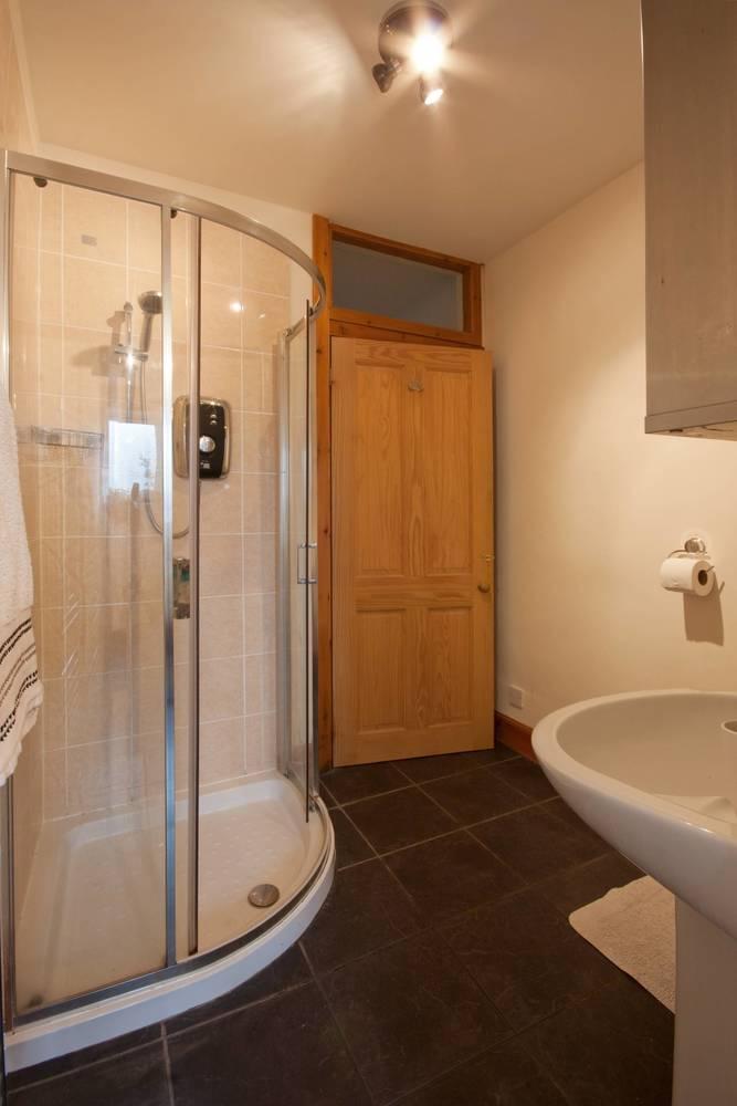 3 bedroom semidetached house for sale in 19 Kilncroft, , Selkirk, TD7