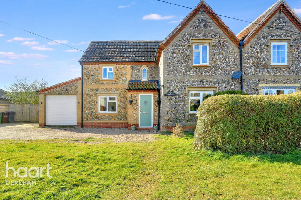 Main image of property: Hale Road, Ashill
