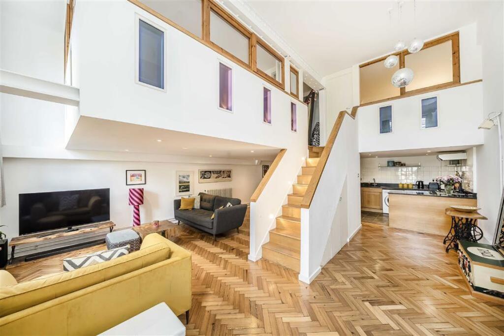 Main image of property: Lyham Road, Brixton Hill