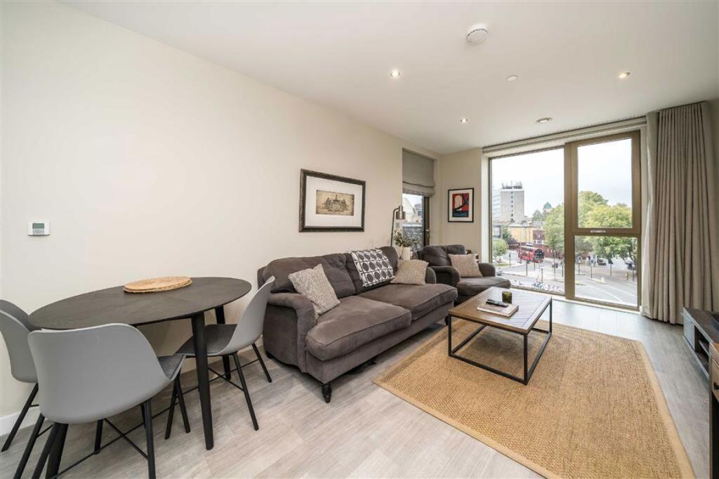 Main image of property: Stockwell Road, Stockwell
