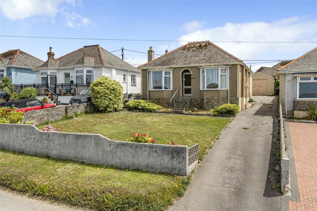 3 bedroom bungalow for sale in Copper Hill, Hayle, Cornwall, TR27