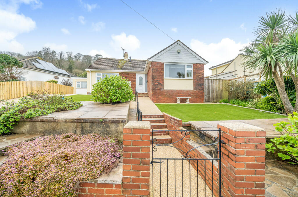 2 bedroom bungalow for sale in Froude Avenue, Park, Torquay