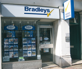 Bradleys, Torquaybranch details