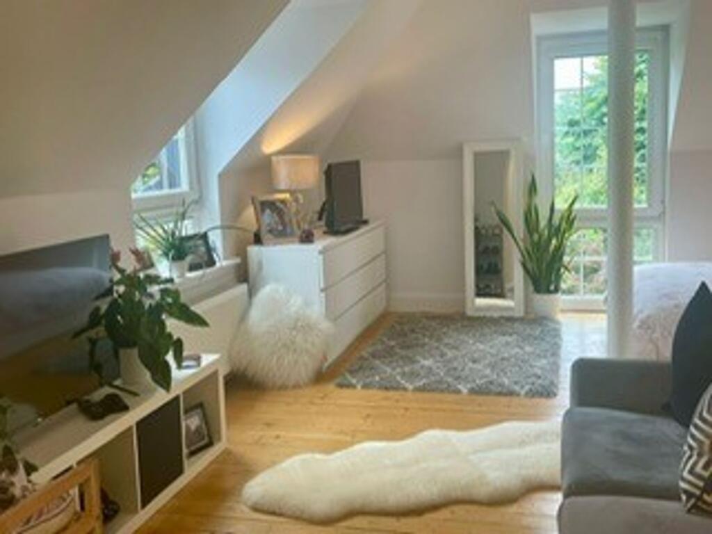 Main image of property: Kinross, KY13