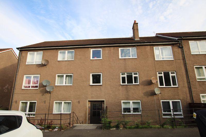 3 bedroom flat for sale in South Road, Dundee, DD2