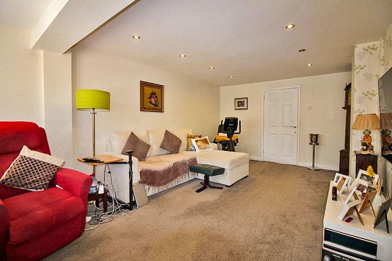 6 bedroom detached house for sale in The Dingle, FINCHFIELD, WV3