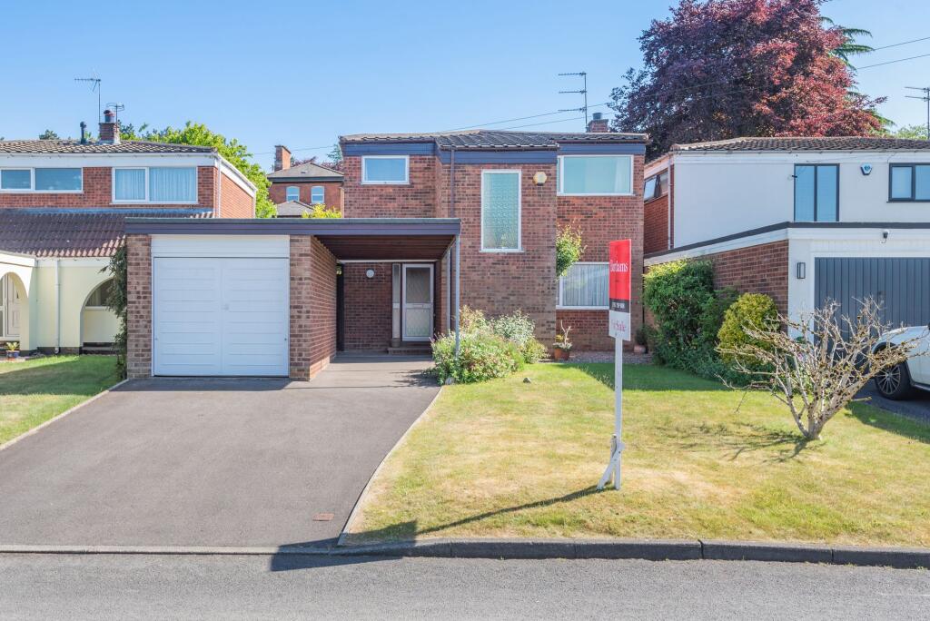 4 bedroom detached house