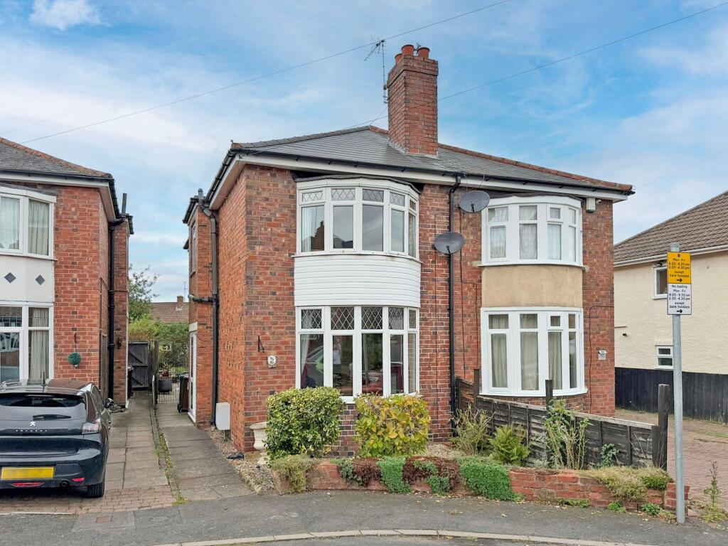 3 bedroom semi-detached house