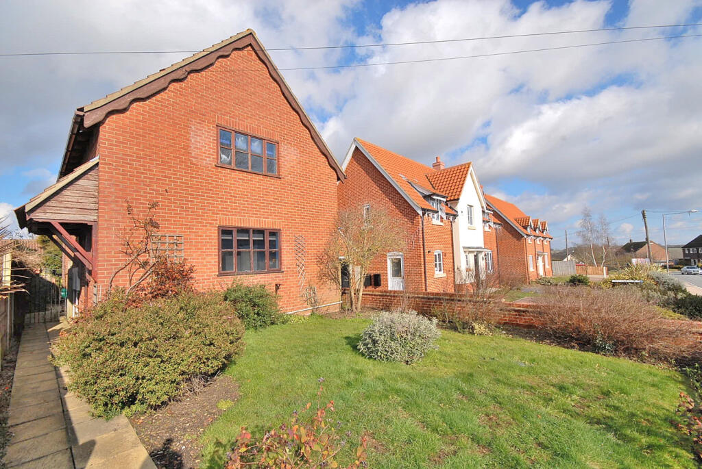Main image of property: Ongar Road, Great Dunmow, Essex, CM6