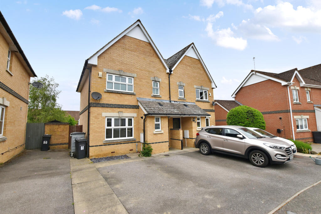 Main image of property: Tortoiseshell Way, Braintree, Essex, CM7