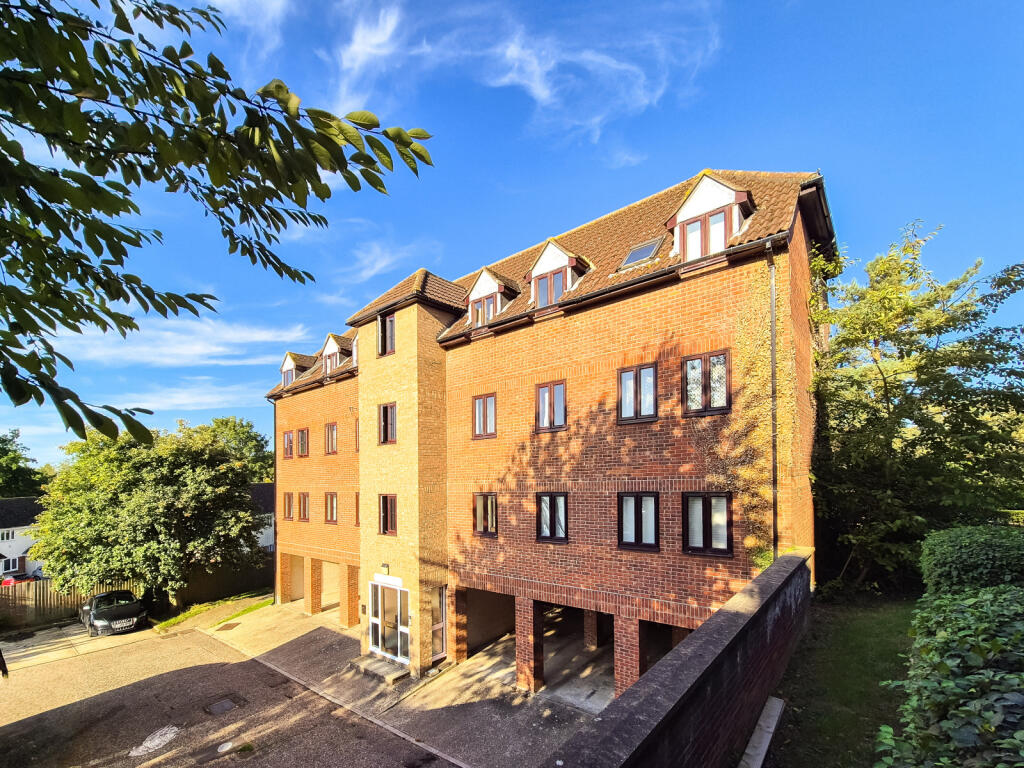 Main image of property: Lancaster Court, Braintree, Essex, CM7