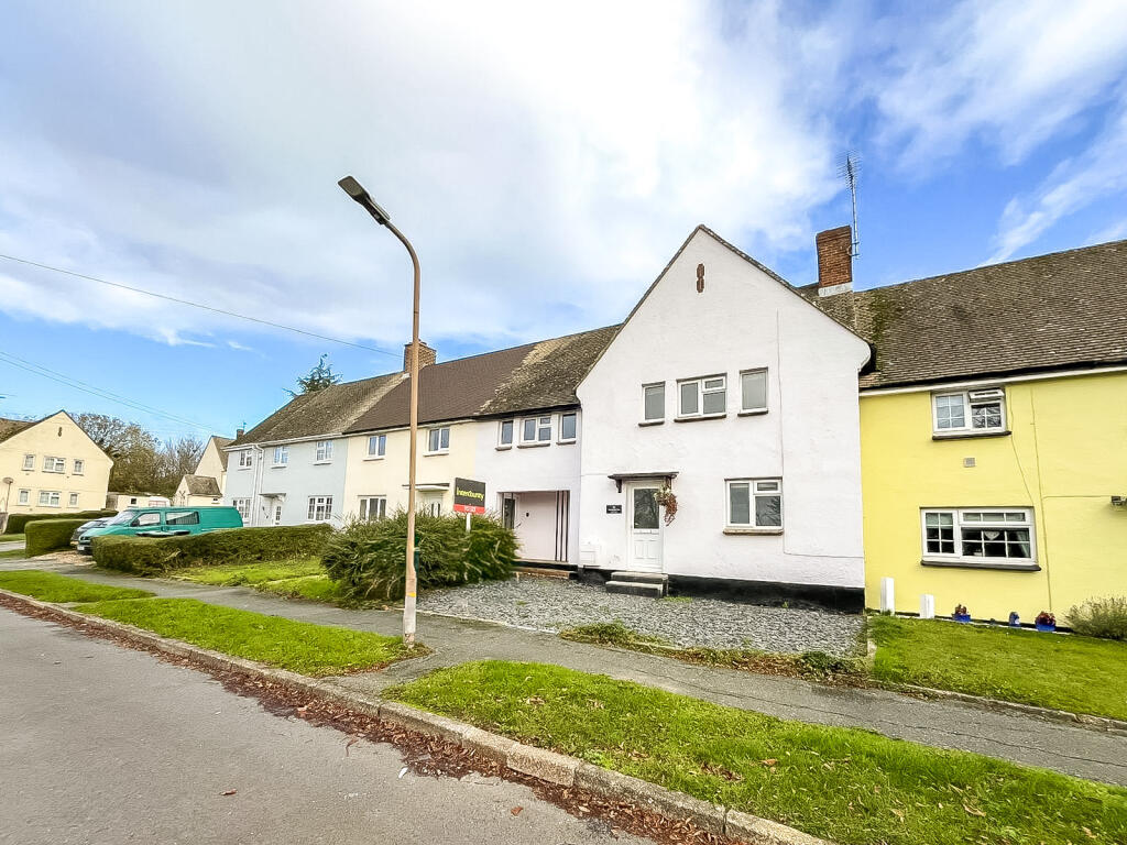 Main image of property: Weaverhead Close, Thaxted, Dunmow, Essex, CM6