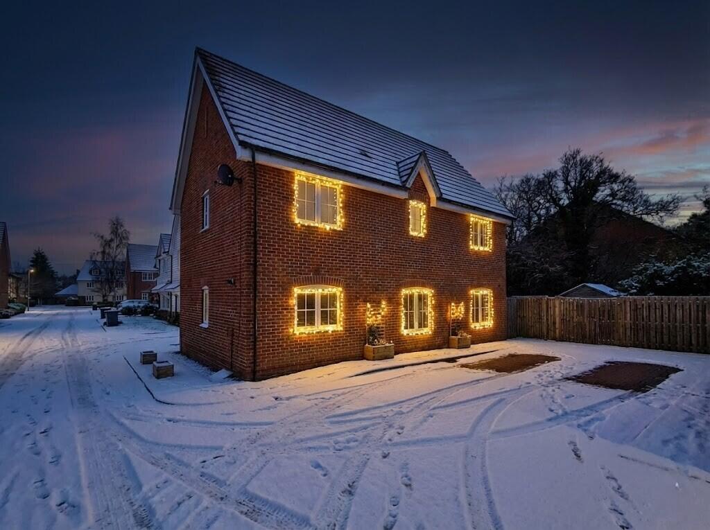 Main image of property: Goodwins Close, Priors Green, Little Canfield, Essex, CM6