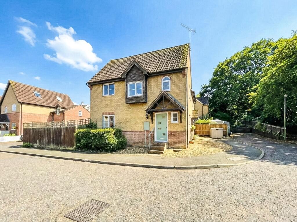 Main image of property: Ash Grove, Dunmow, Essex, CM6