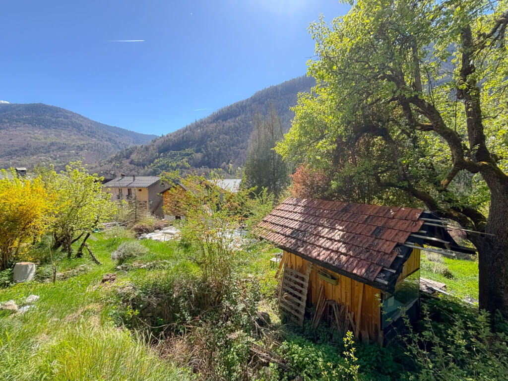 Main image of property: 73570 brides-les-bains