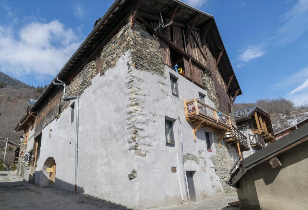 Main image of property: 73350 bozel