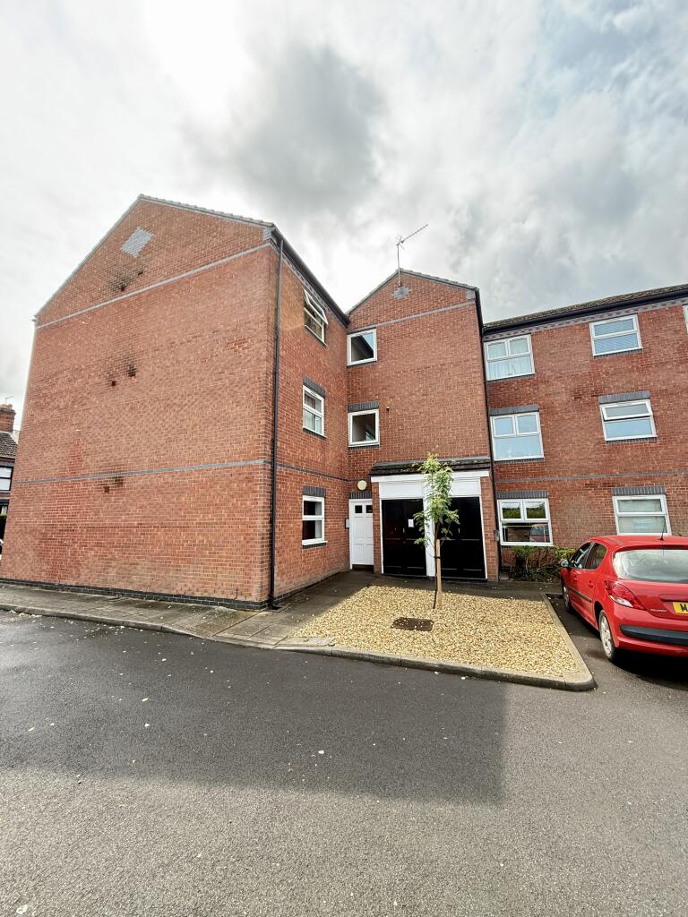 Main image of property: Harvon Garth, RUGBY