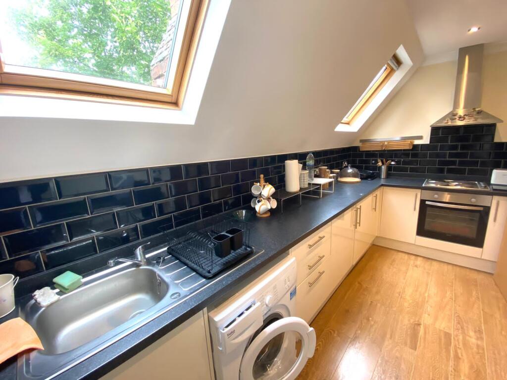 Main image of property: York House, Hall Green B28