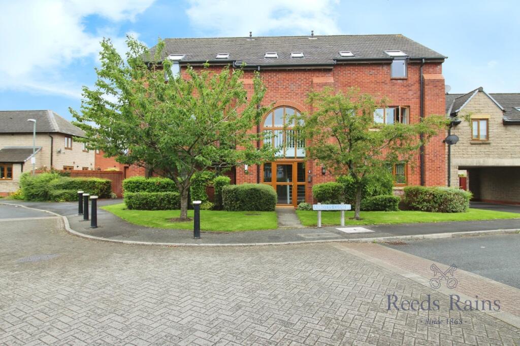 Main image of property: Fareham Close, Walton-le-Dale, Preston, Lancashire, PR5