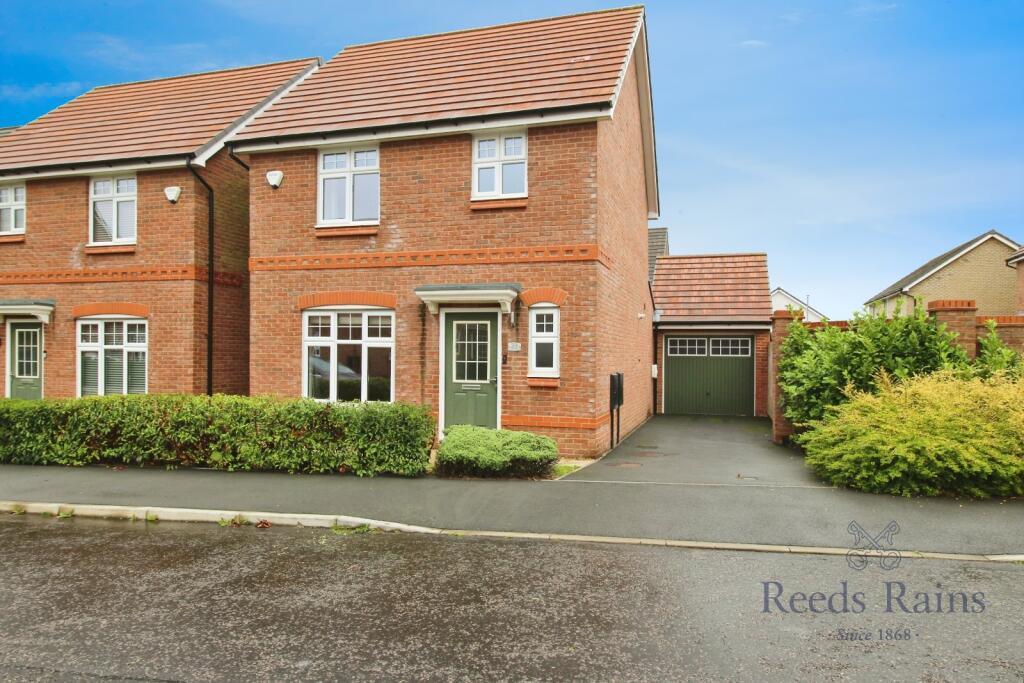 Main image of property: Spinners Avenue, Bamber Bridge, Preston, Lancashire, PR5