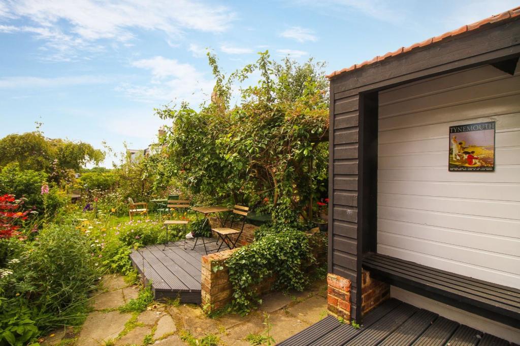 4 bedroom terraced house for sale in Front Street, Tynemouth, NE30