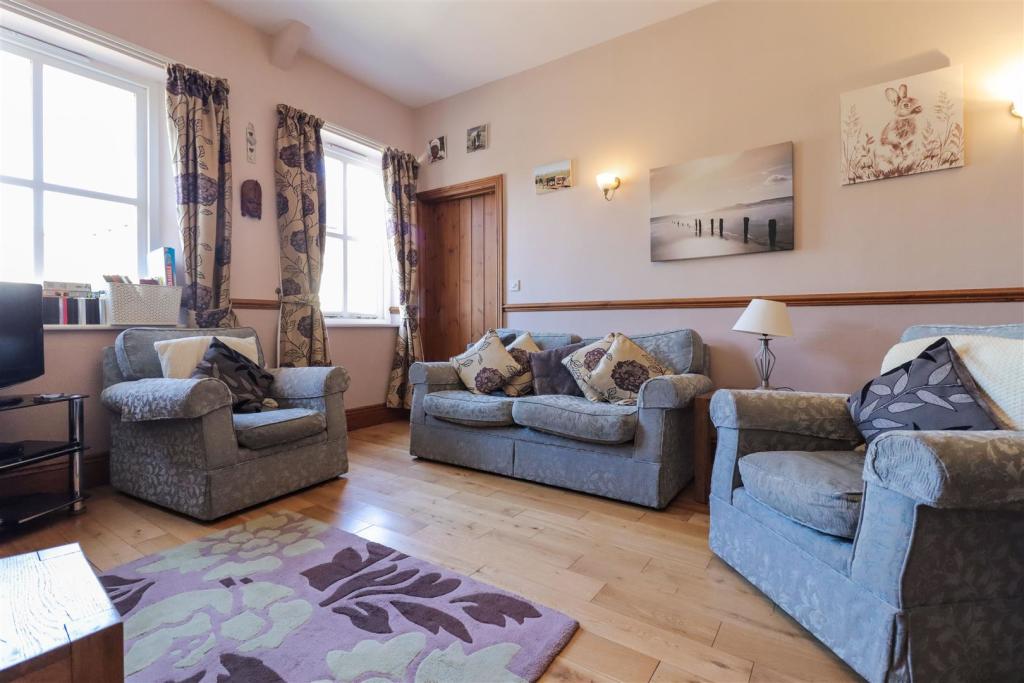 4 bedroom detached house for sale in Aln Valley Holiday Cottages