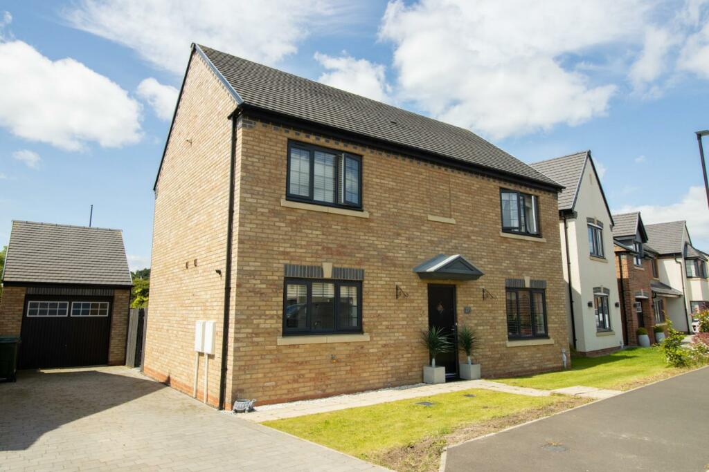 4 bedroom detached house for sale in Barley Way, Killingworth, Newcastle Upon Tyne, NE12