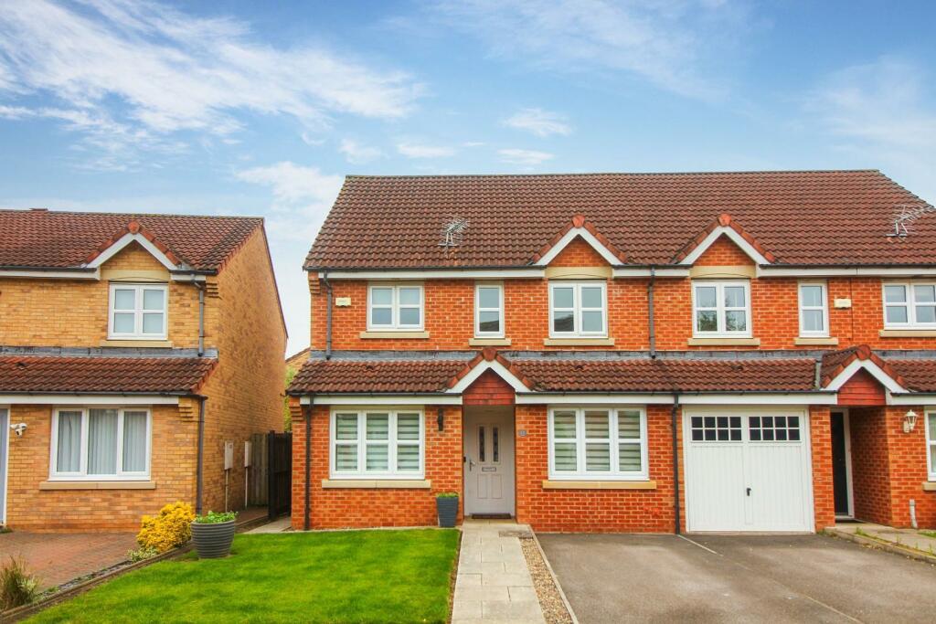 3 bedroom semidetached house for sale in The Brambles, New Hartley, Whitley Bay, NE25