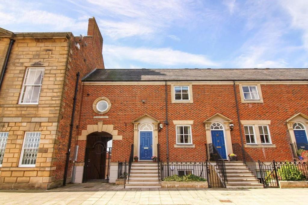 2 bedroom for sale in Howard Street, North Shields, NE30
