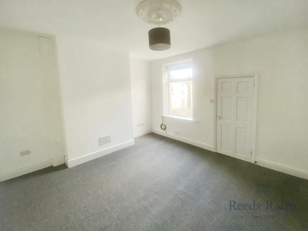 Additional property image - Hollingreave Road, Burnley, Lancashire, BB11