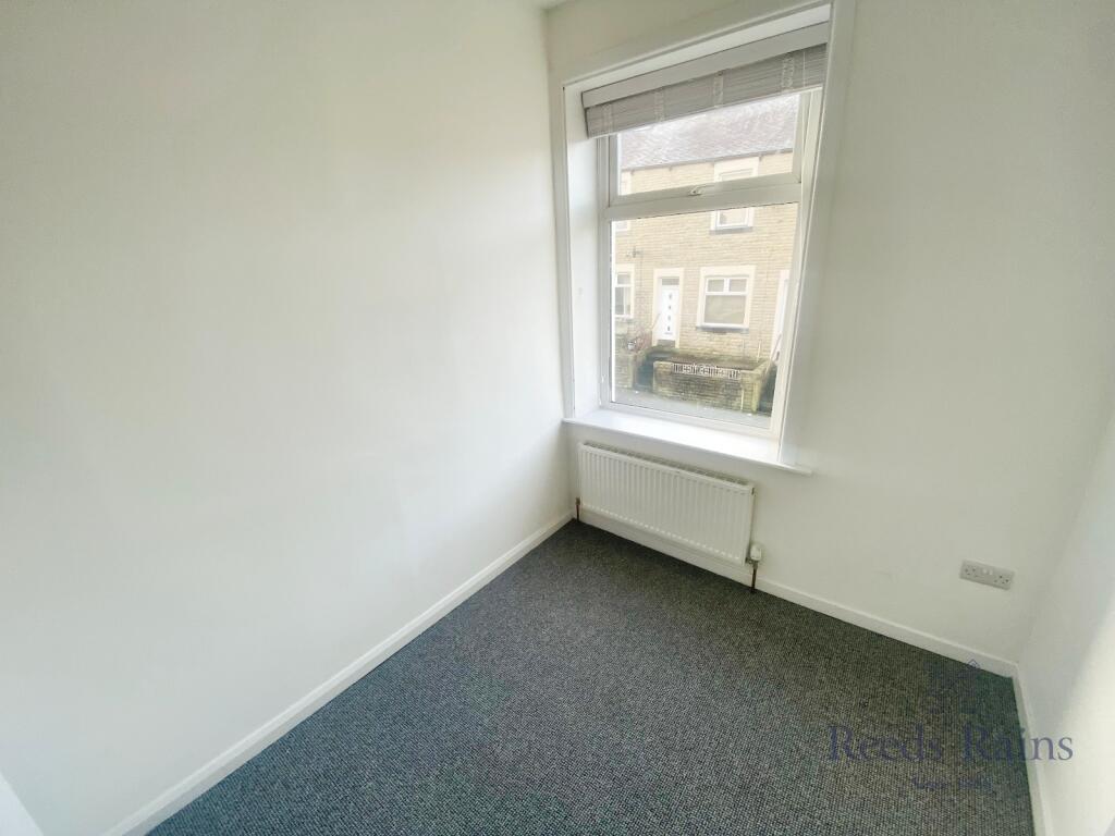 Additional property image - Hollingreave Road, Burnley, Lancashire, BB11