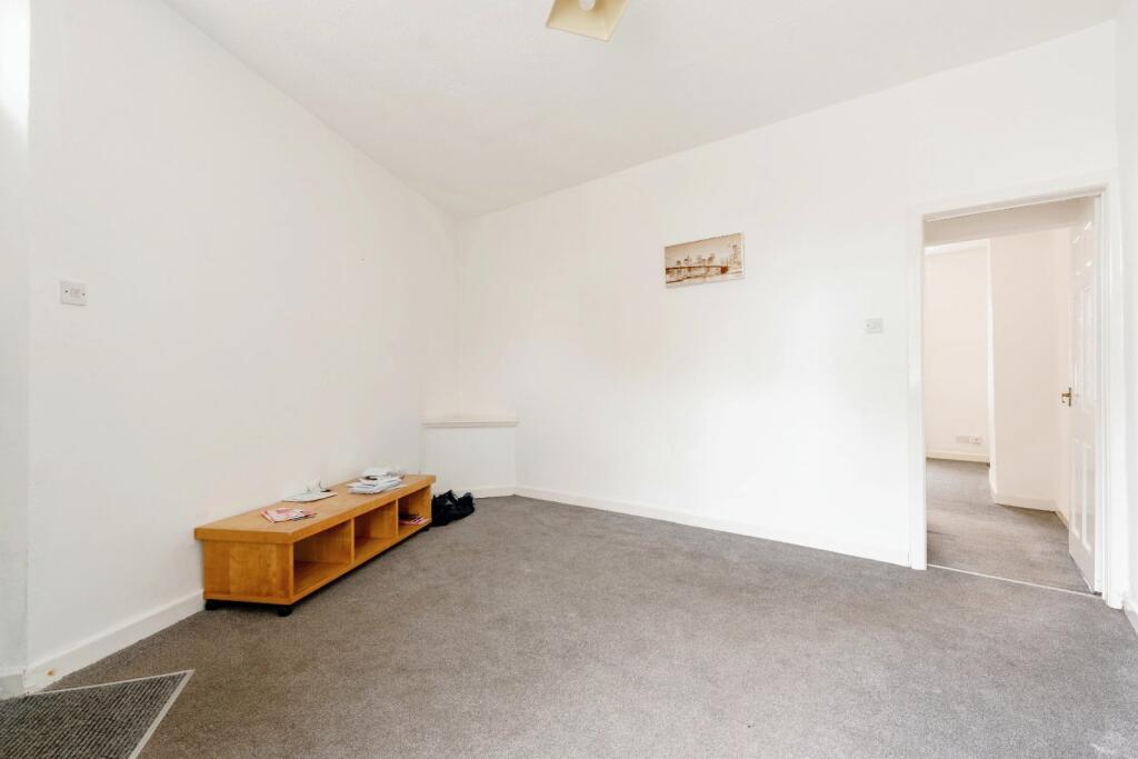 Additional property image - Hinton Street, Burnley, Lancashire, BB10