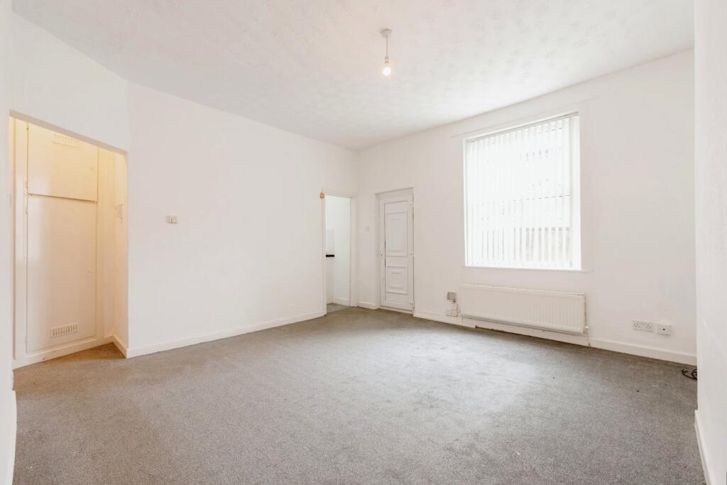 Additional property image - Hinton Street, Burnley, Lancashire, BB10