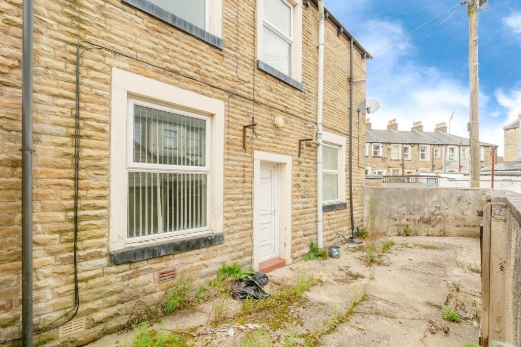 Additional property image - Hinton Street, Burnley, Lancashire, BB10