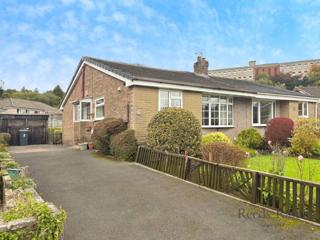 Main image of property: Chatburn Park Avenue, Brierfield, Nelson, Lancashire, BB9