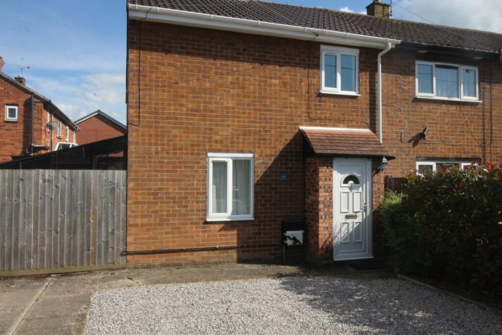 3 bedroom end of terrace house for rent in Weston Grove, Upton, Chester, Cheshire, CH2