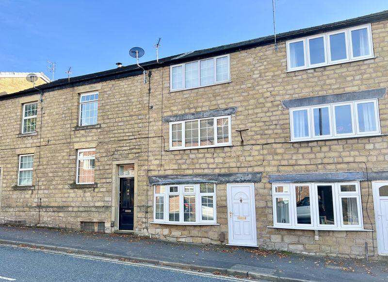 3 bedroom terraced house for sale in Stockport Road, Romiley, SK6