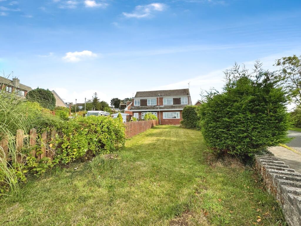 Main image of property: Penny Piece Lane, North Anston, Sheffield, South Yorkshire, S25