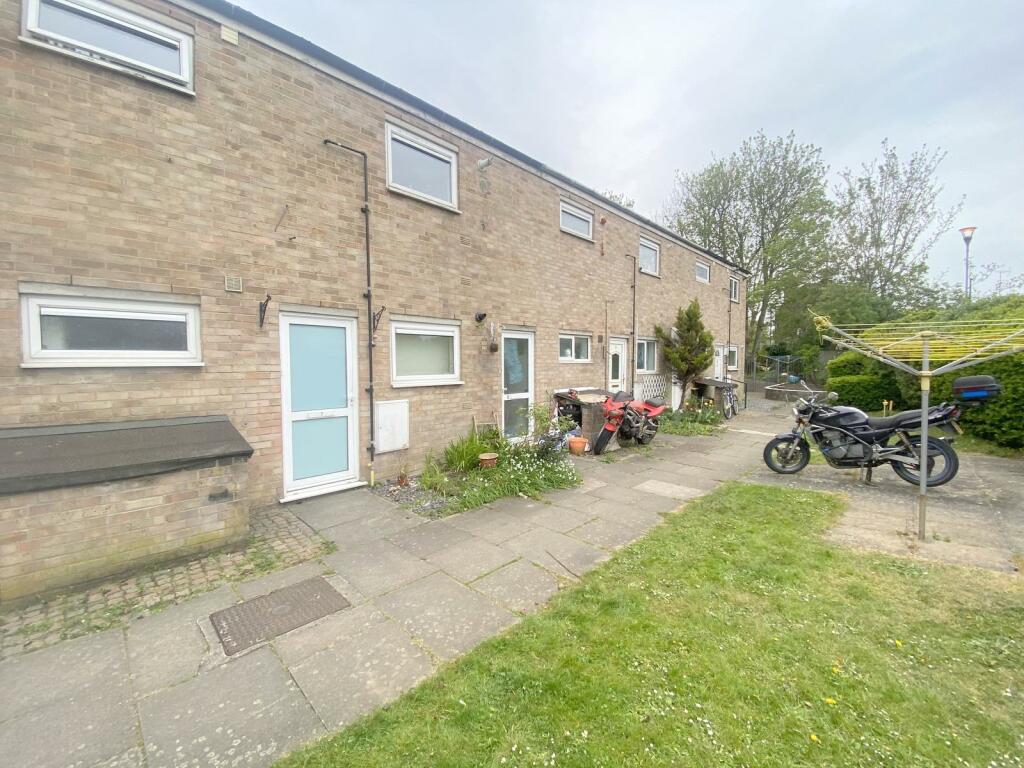 Main image of property: Priors Mead, Enfield