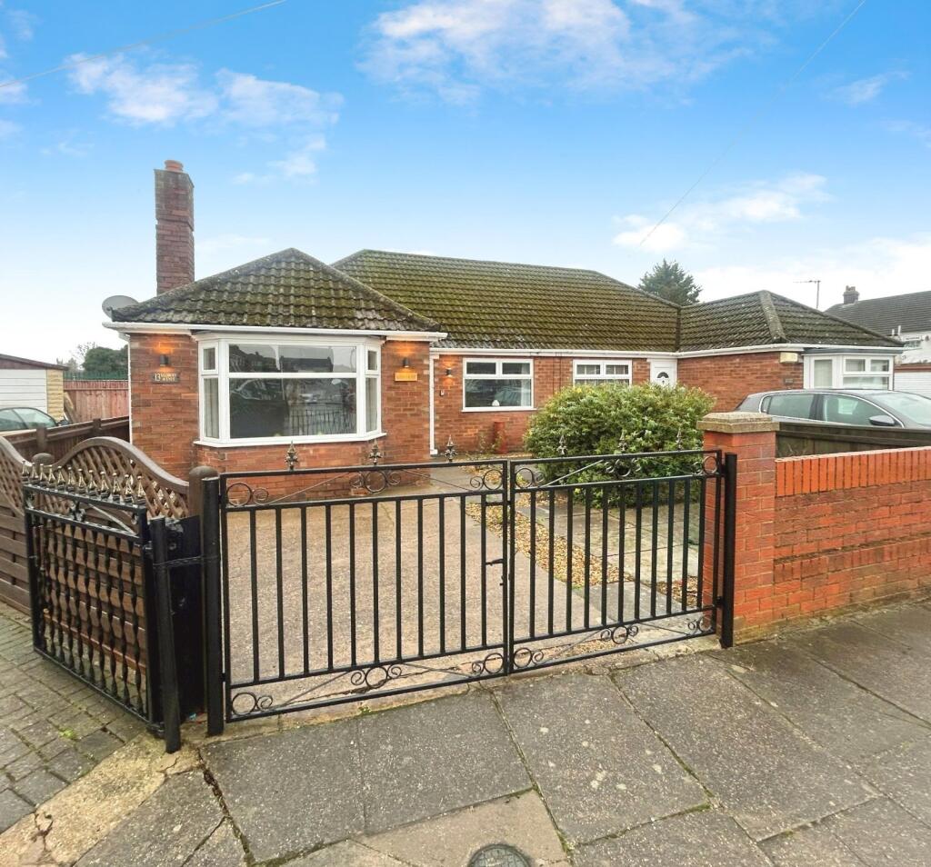 Main image of property: Salsbury Avenue, Grimsby, Lincolnshire, DN34