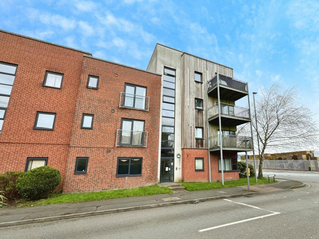 2 bedroom apartment for rent in Penstock Drive, Stoke-on-Trent, Staffordshire, ST4