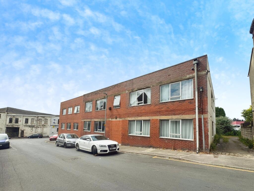 Main image of property: Cromwell Court, Ephraim Street, Stoke-On-Trent, Staffordshire, ST1