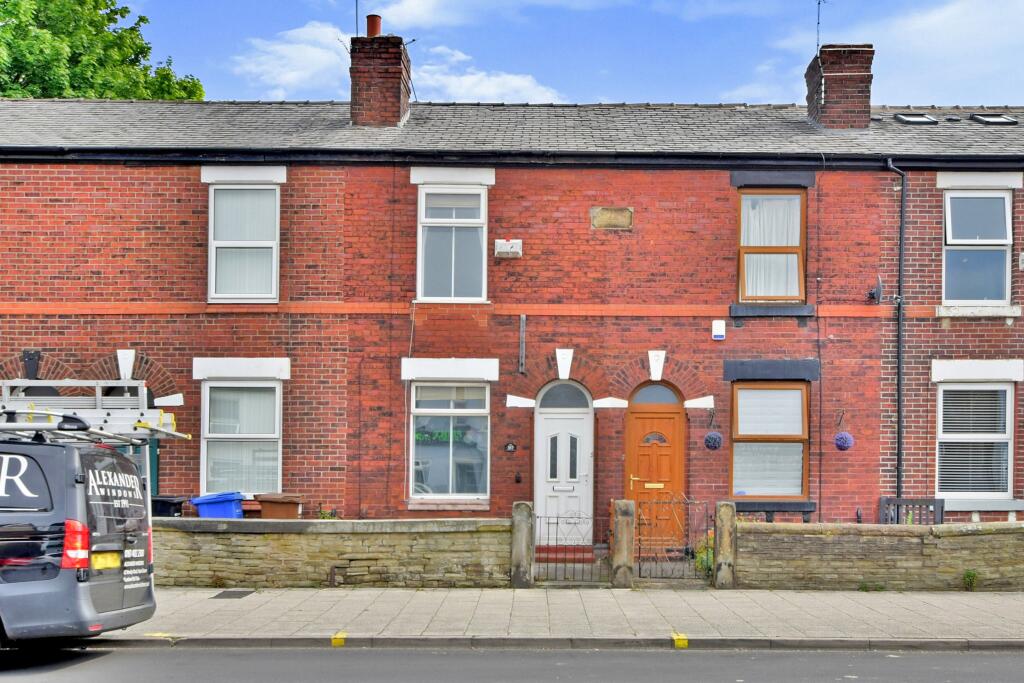 Main image of property: Buxton Road, Great Moor, Stockport, Cheshire, SK2